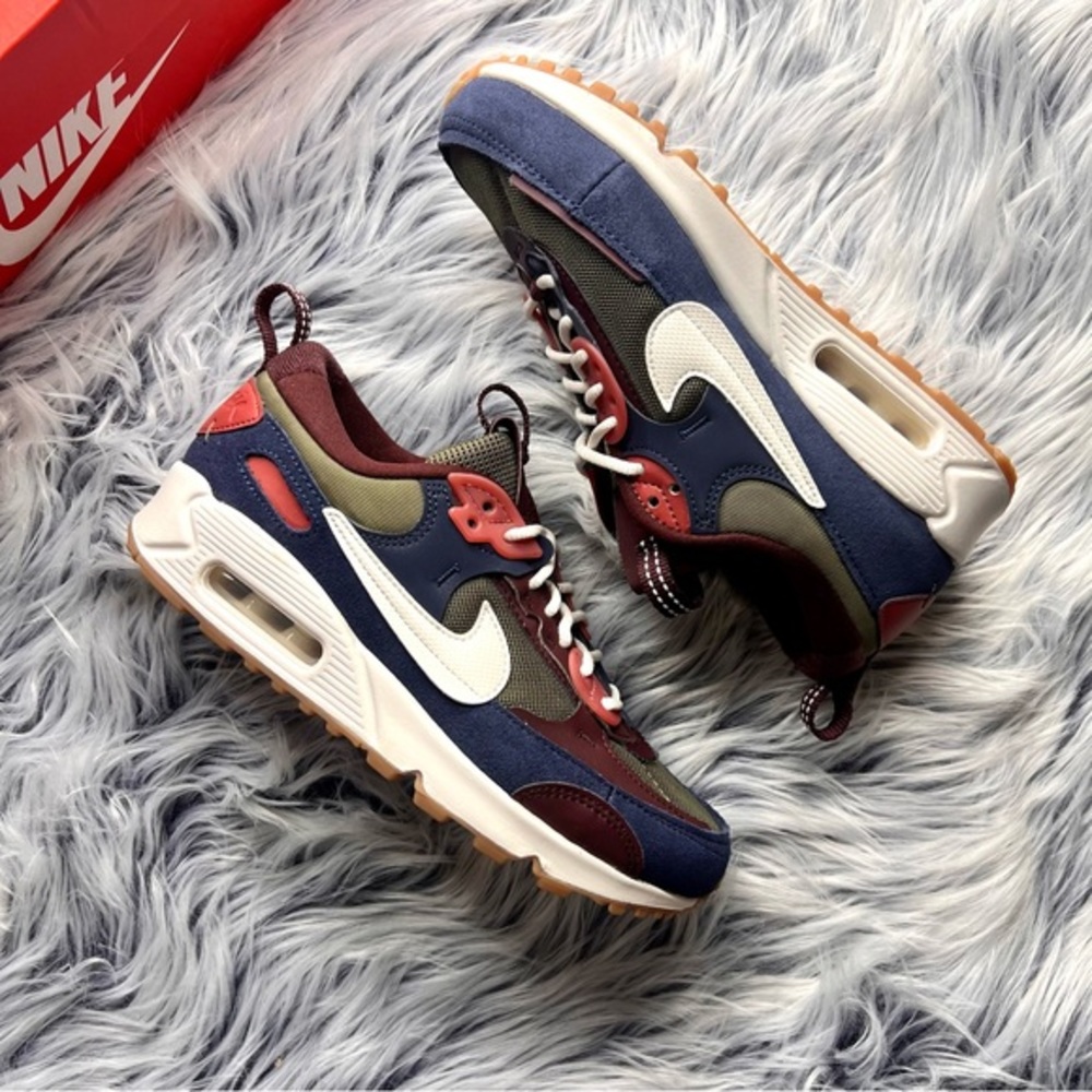 Nike Air Max 90 Futura